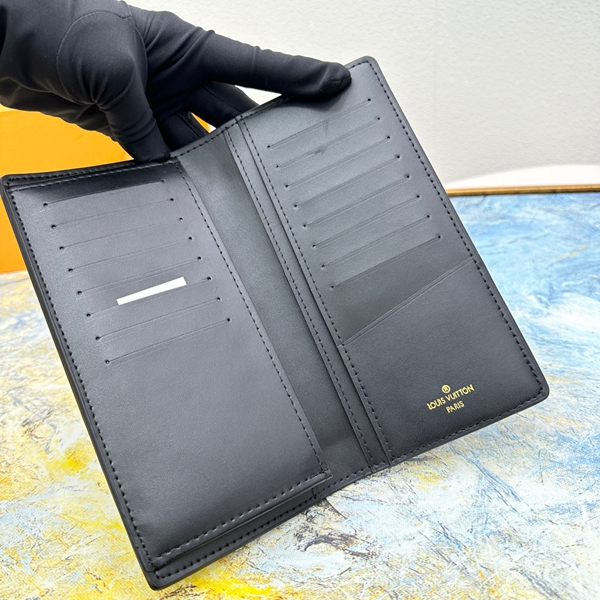 LVコピーウォレット内部構造